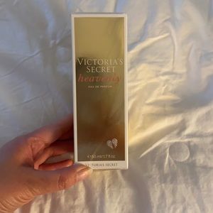 New Unopened Victoria Secret heavenly EDP